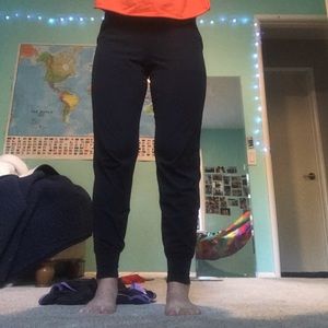 Lululemon Align Joggers 28”